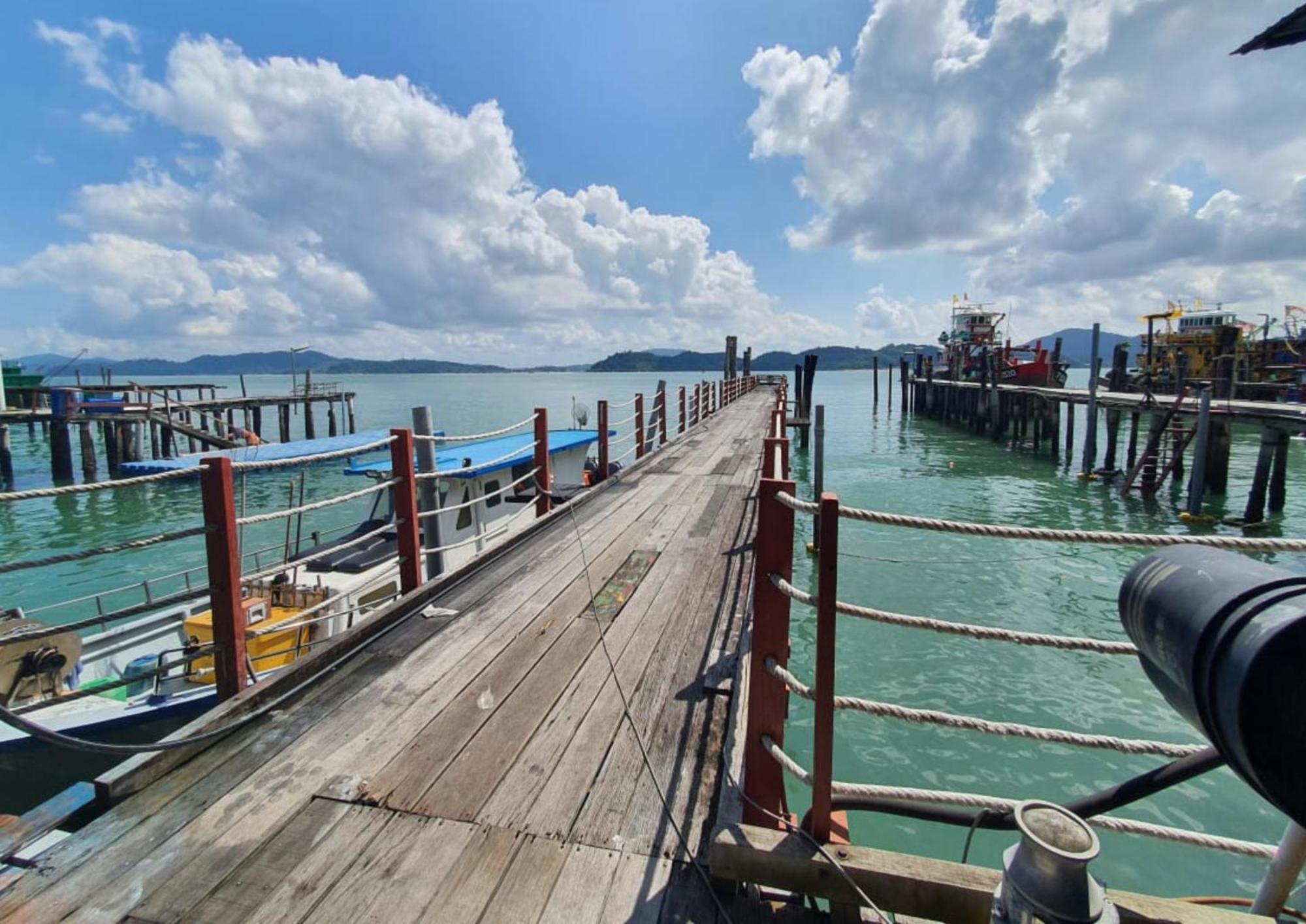 Shoplot Hostel Pangkor Kampong Pasir Bogak Exterior foto